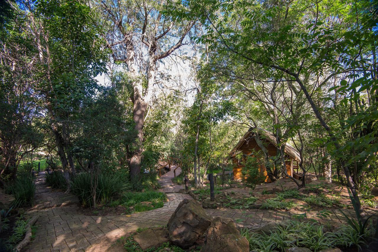 Amadwala Lodge Roodepoort Eksteriør billede