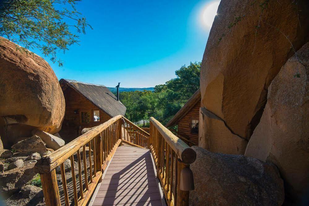 Amadwala Lodge Roodepoort Eksteriør billede